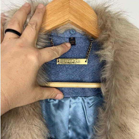 EUC IMAN M Blue PLATINUM CITY Boucle Wool  Faux Fur REMOVABLE COLLAR Trench - Picture 6 of 7